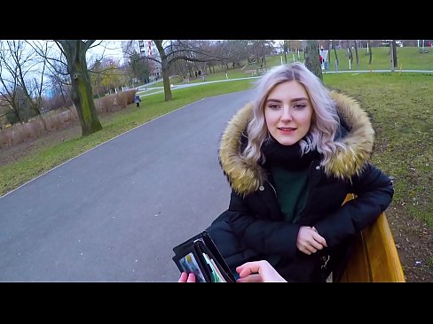 ❤️ Sluk 'n vreemdeling se warm kom vir geld - blowjob in the park deur Eva Elfie ❤️ Anale video op af.klassikaprint.ru ❌️❤